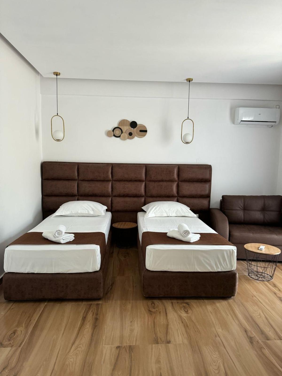 Ansi Paradiso Apartaments Саранде Екстериор снимка