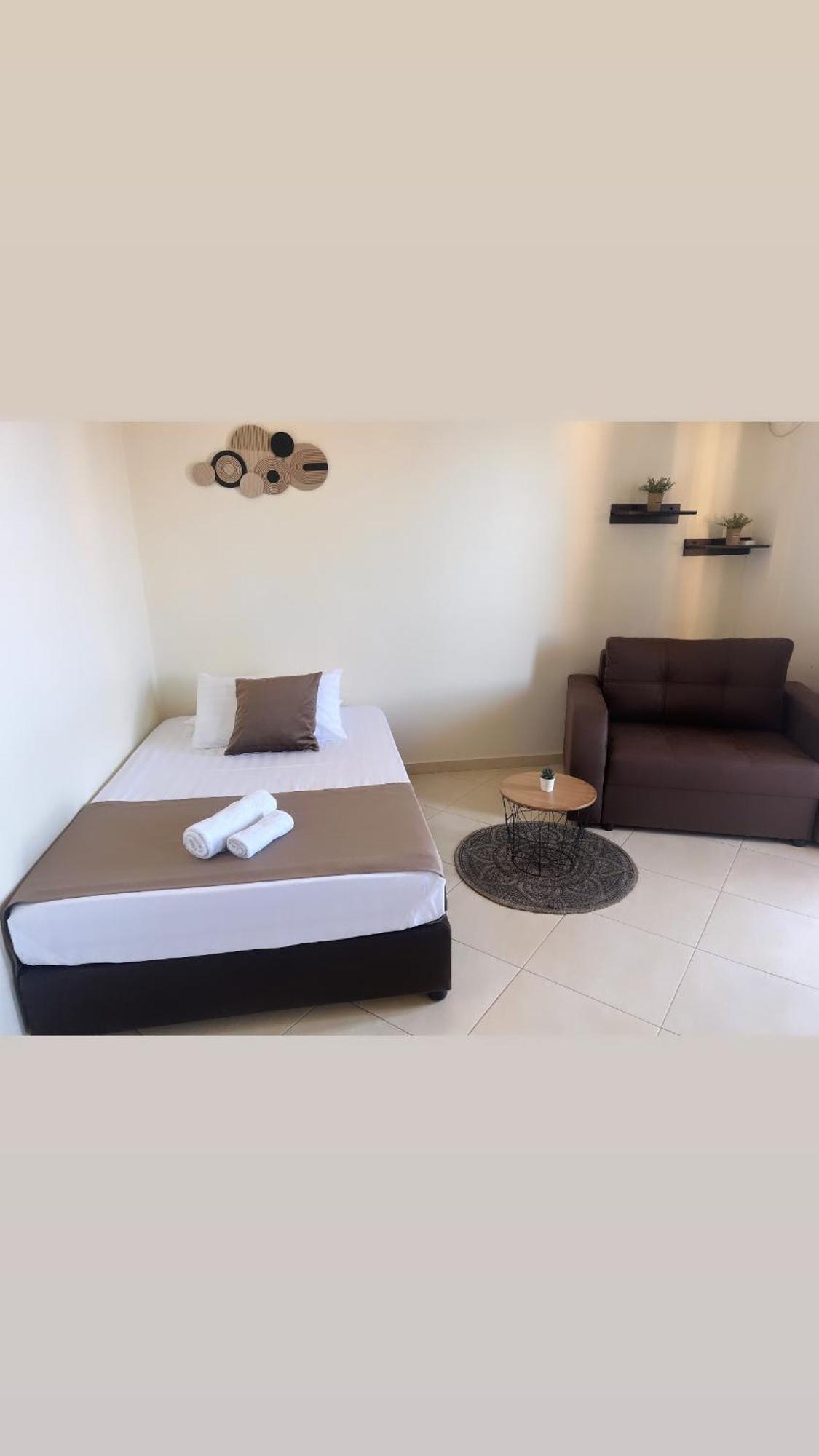 Ansi Paradiso Apartaments Саранде Екстериор снимка