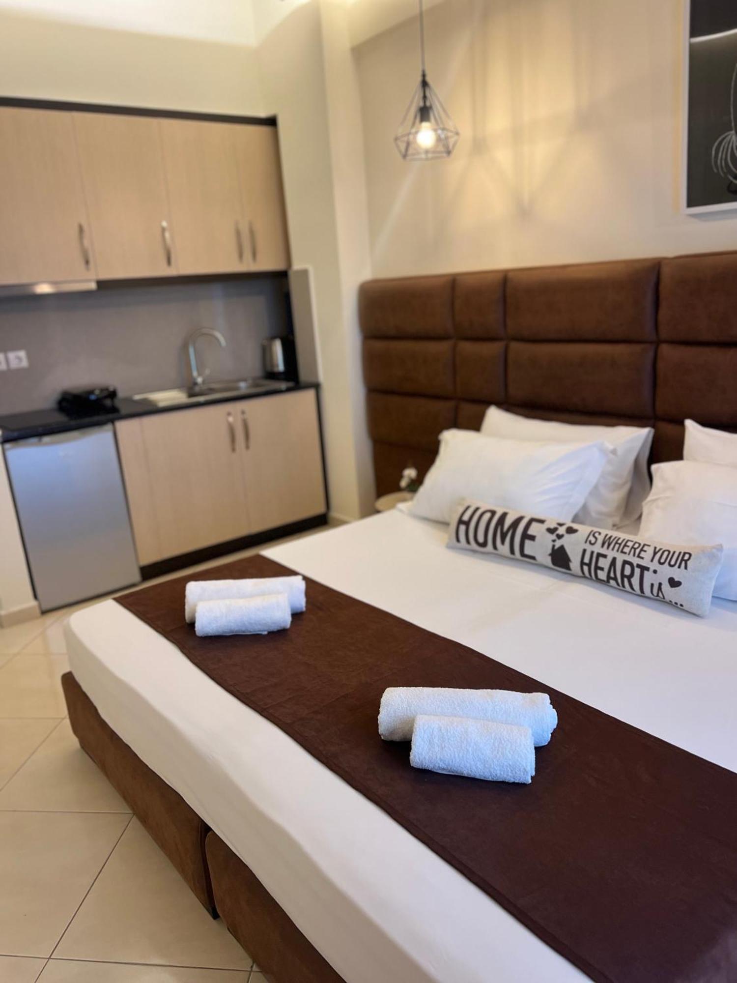 Ansi Paradiso Apartaments Саранде Екстериор снимка